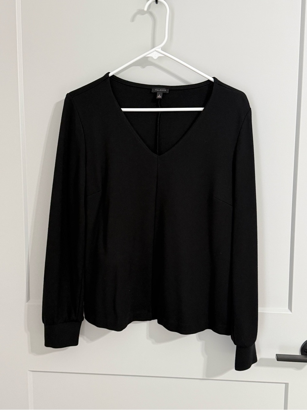 Talbots Black V-Neck Blouse Medium Gold Button Cuff Long Sleeve Top